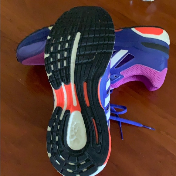 Shoes - Picture 2 of 3